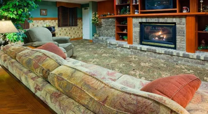 Holiday Inn Express & Suites Winner By IHG