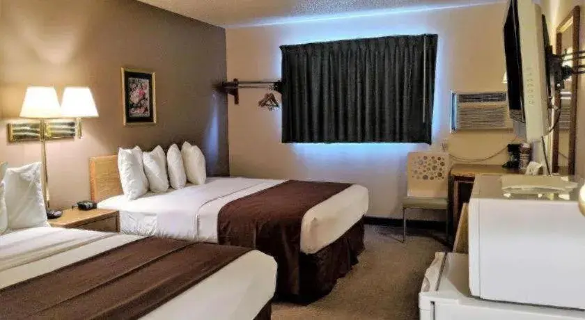 Bed in Americas Best Value Inn Torrington Bed in Americas Best Value Inn Torrington