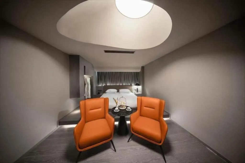 Hangzhou Blossom Hotel