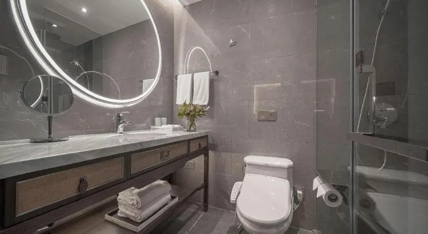 Hangzhou Blossom Hotel