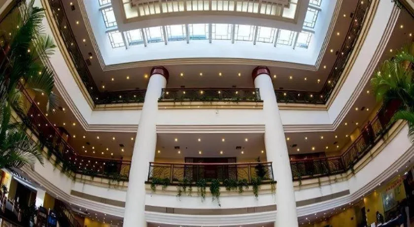 Hangzhou Blossom Hotel