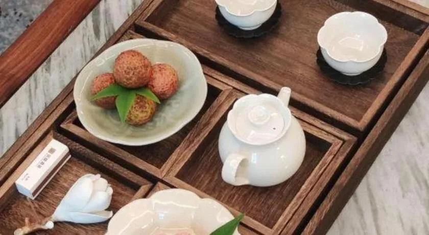 Hangzhou Blossom Hotel