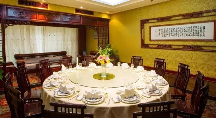 Hangzhou Blossom Hotel