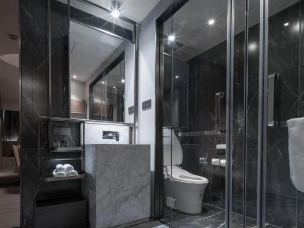 Hangzhou Blossom Hotel