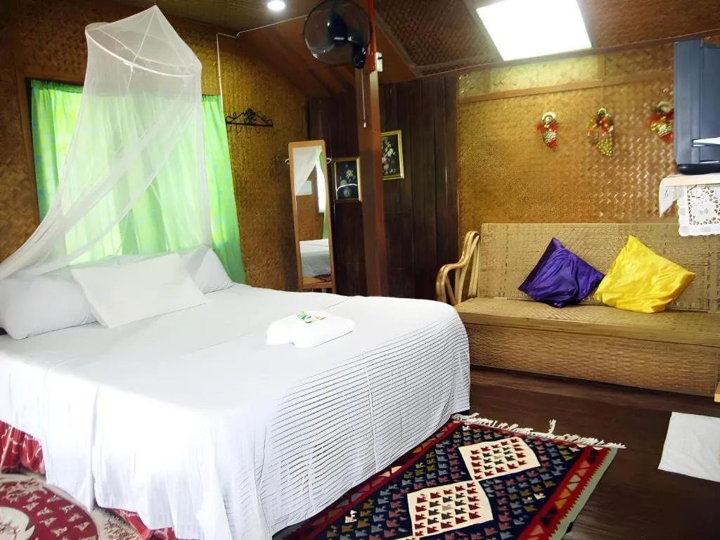 Bed in 67th Heaven Holiday Resort