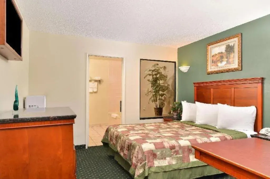 Bed in Americas Best Value Inn Redlands San Bernardino Bed in Americas Best Value Inn Redlands San Bernardino