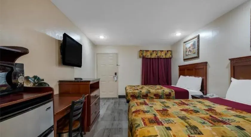 Bed in Americas Best Value Inn Redlands San Bernardino Bed in Americas Best Value Inn Redlands San Bernardino