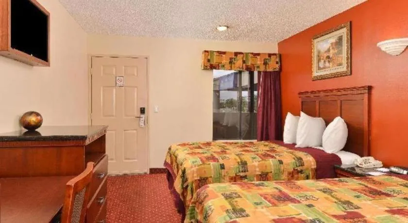 Bed in Americas Best Value Inn Redlands San Bernardino