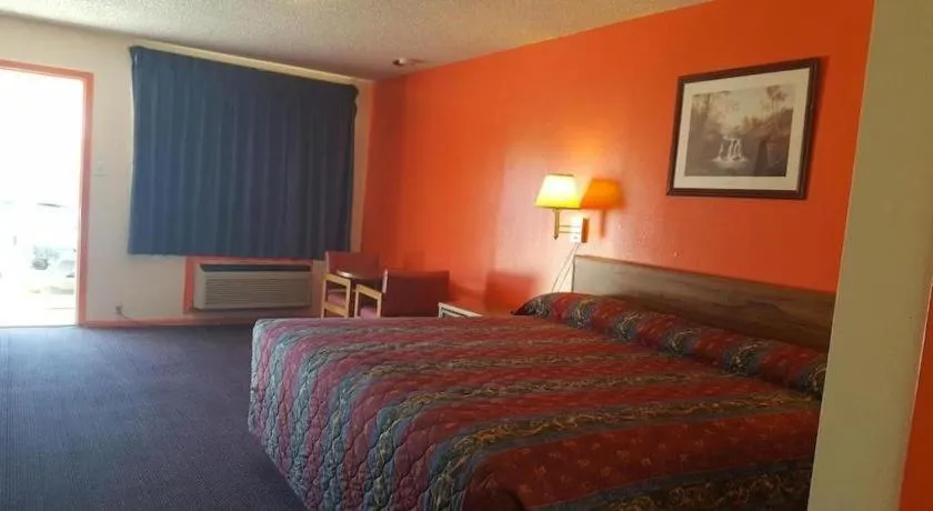 Bed in Regency Inn Breckenridge