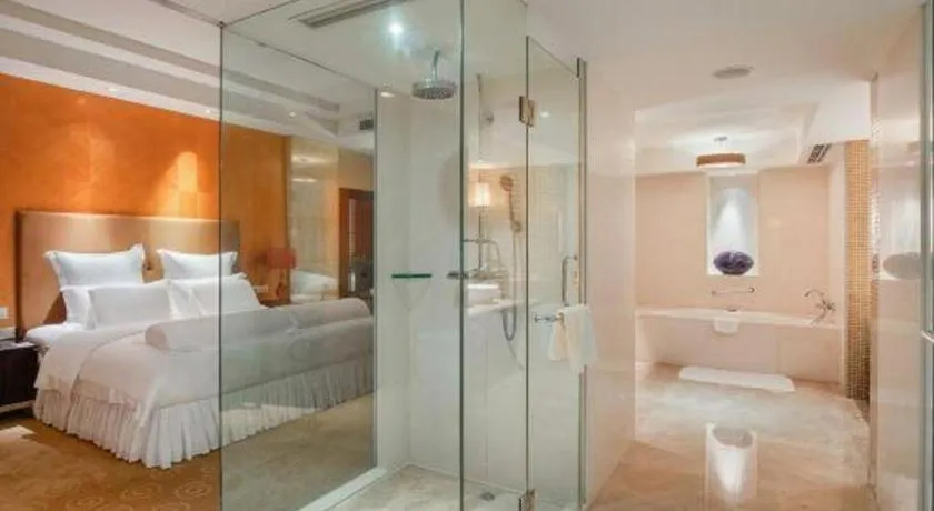 Bed in Kunshan Newport Hotel