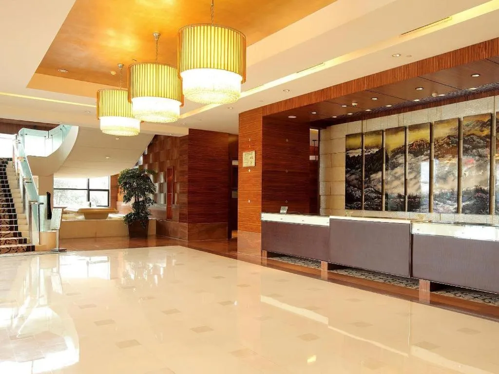 Kunshan Newport Hotel
