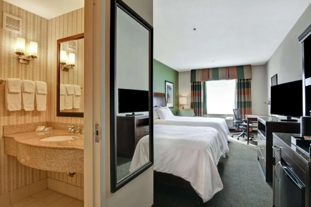 Bed in Hilton Garden Inn Green Bay