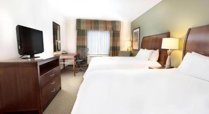 Bed in Hilton Garden Inn Green Bay
