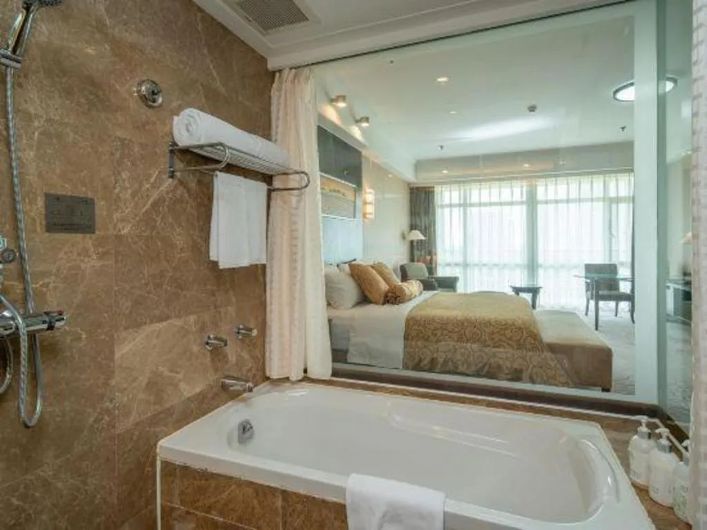 Bed in Dongying Blue Horizon Intenational Hotel