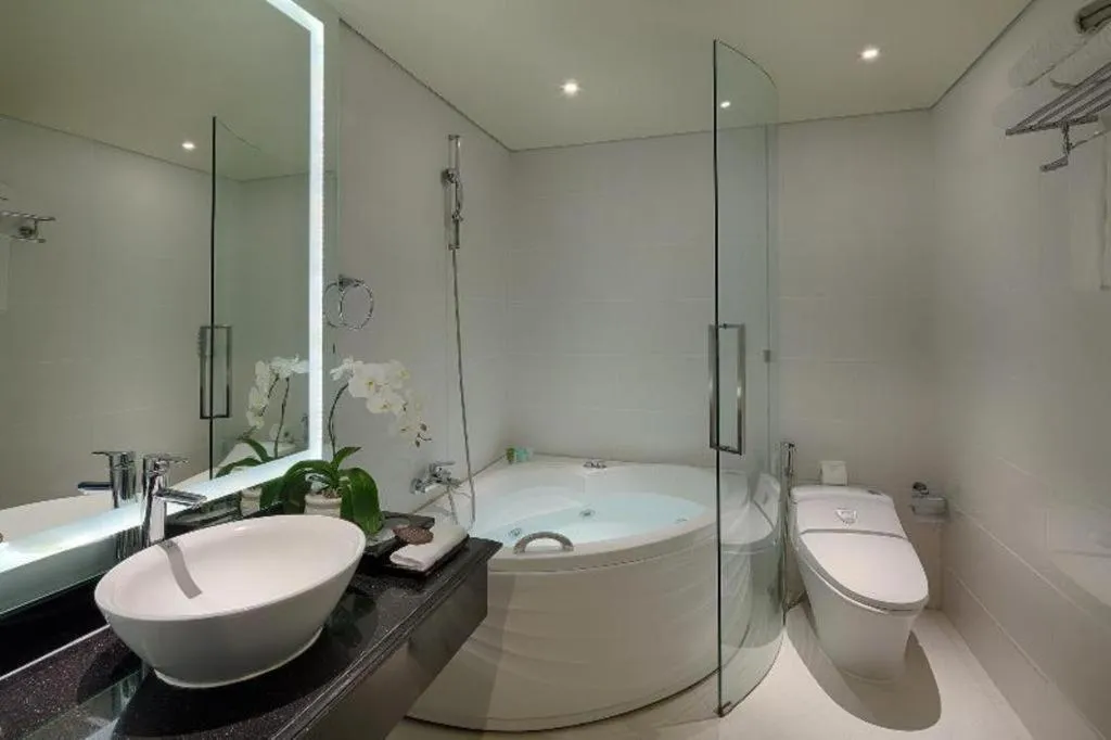 Grand Silverland Hotel