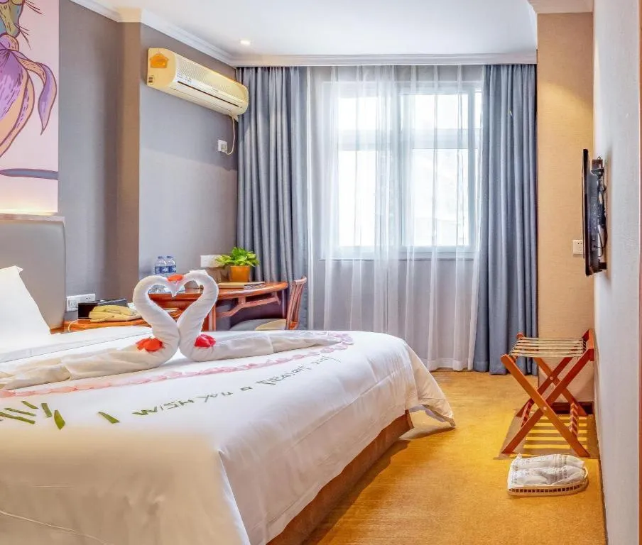 Bed in Uniton Hotel Shenzhen