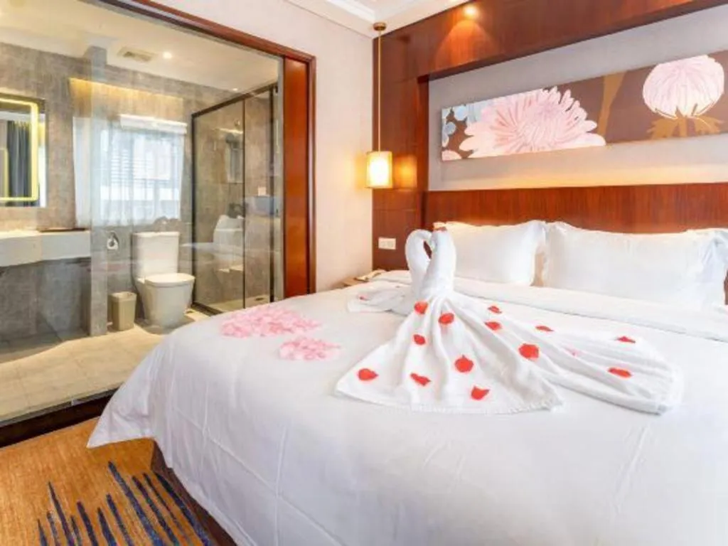 Bed in Uniton Hotel Shenzhen