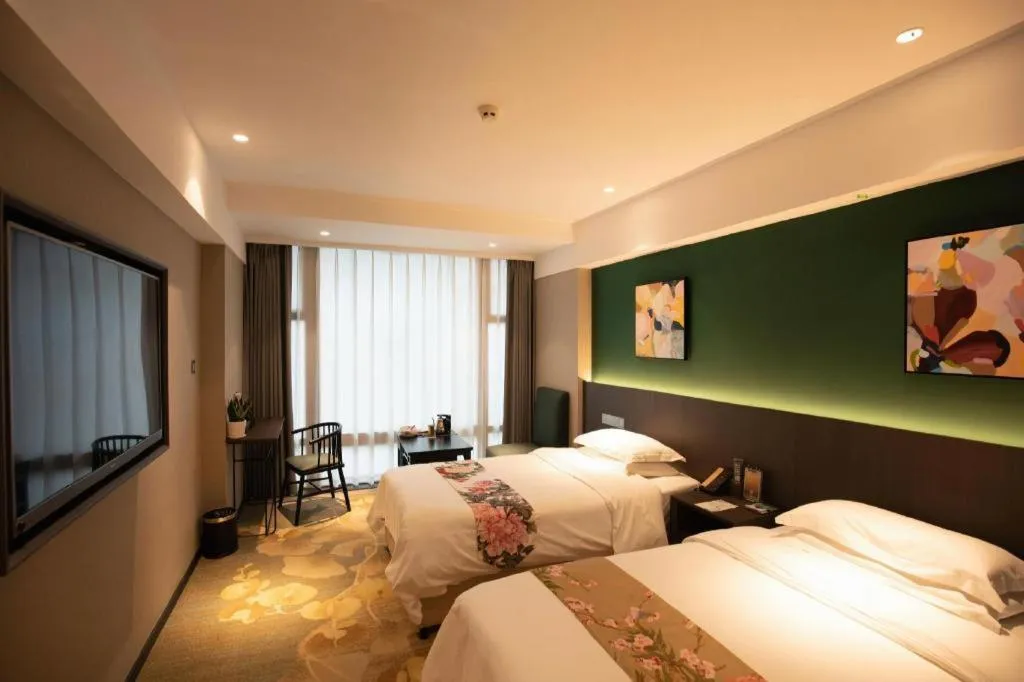 Bed in New Friendship Hotel