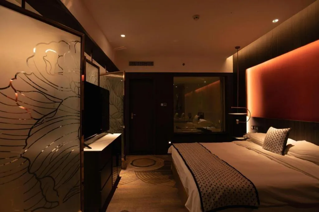 Bed in New Friendship Hotel