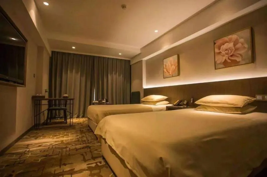 Bed in New Friendship Hotel