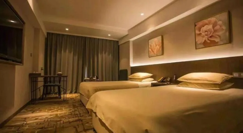 Bed in New Friendship Hotel