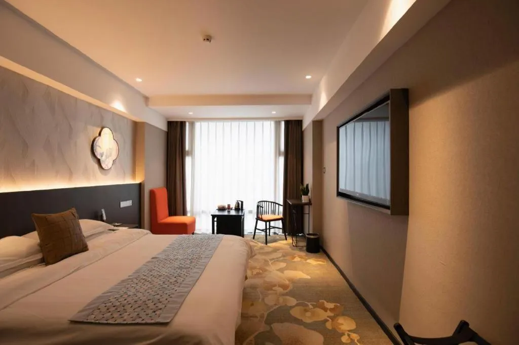 Bed in New Friendship Hotel