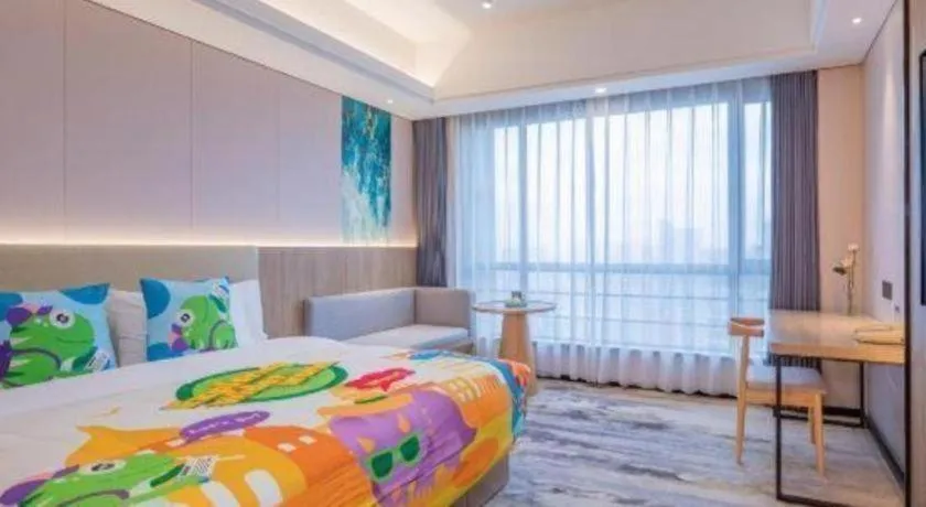 Bed in Jiaxing Fortune Holiday Hotel