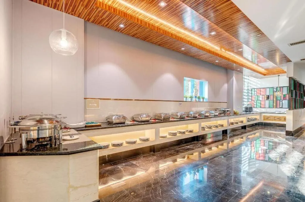 Jiaxing Fortune Holiday Hotel