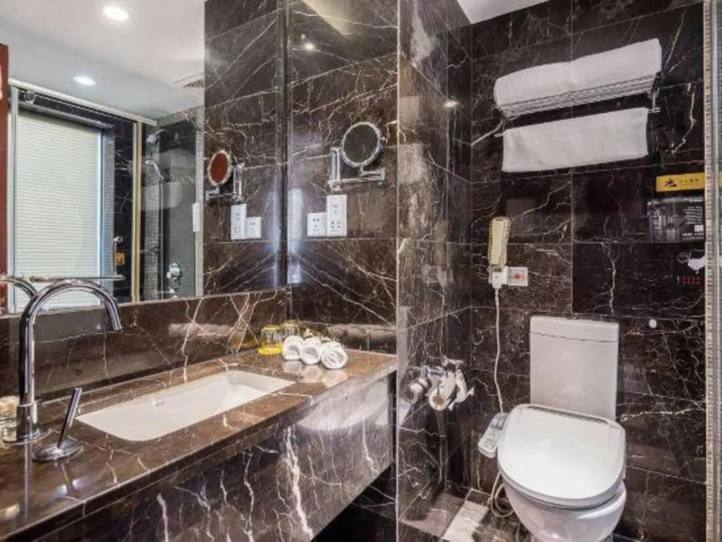 Jiaxing Fortune Holiday Hotel