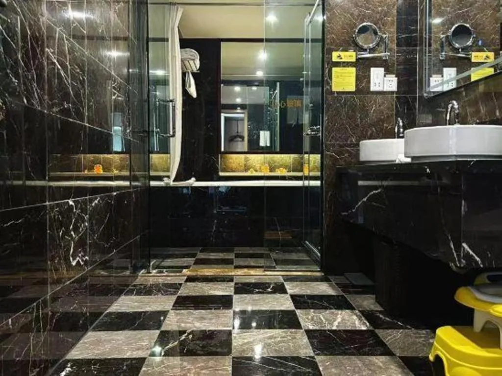 Jiaxing Fortune Holiday Hotel