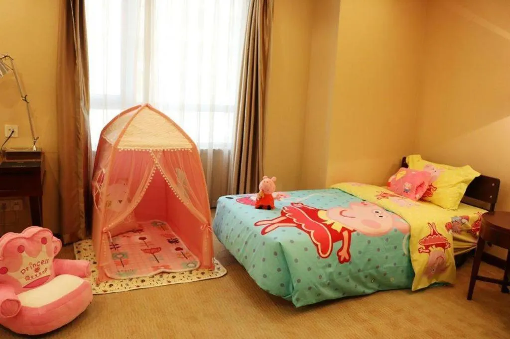 Bed in Chengdu Sovereign Hotel