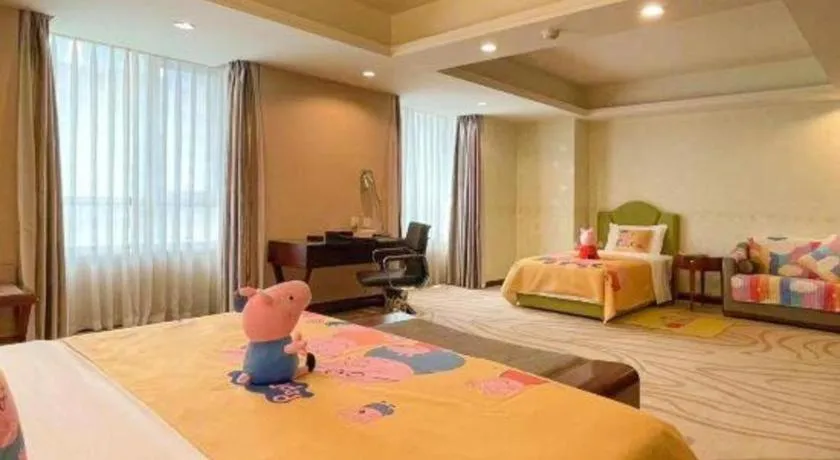 Bed in Chengdu Sovereign Hotel