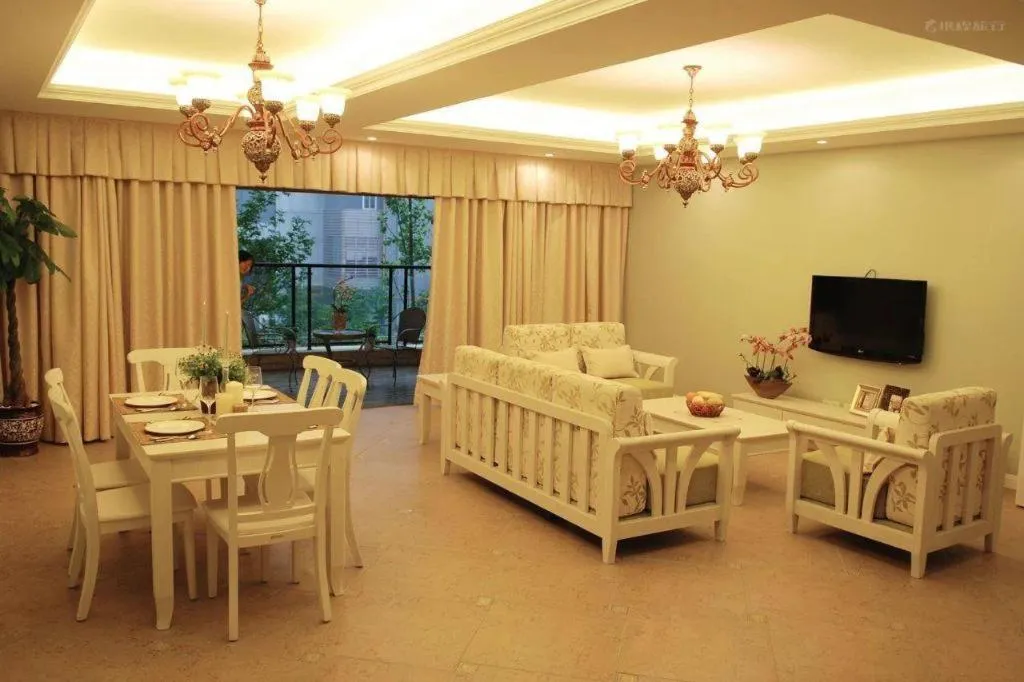 Chengdu Sovereign Hotel