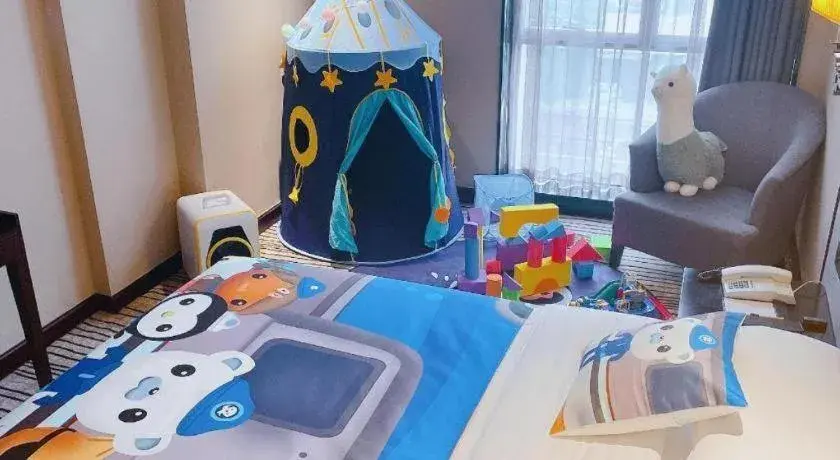 Bed in Green Westdon Hotel Bed in Green Westdon Hotel