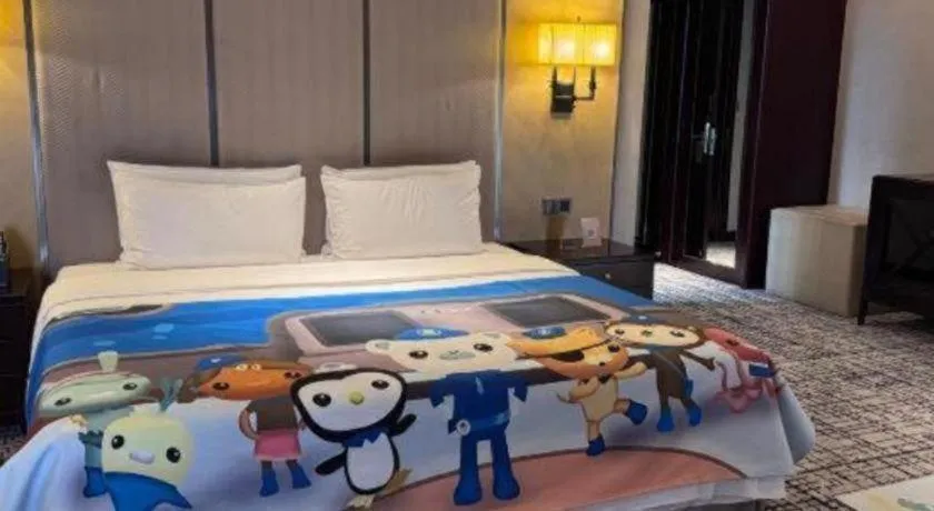 Bed in Green Westdon Hotel