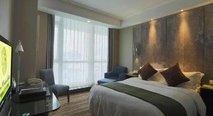 Bed in Green Westdon Hotel Bed in Green Westdon Hotel