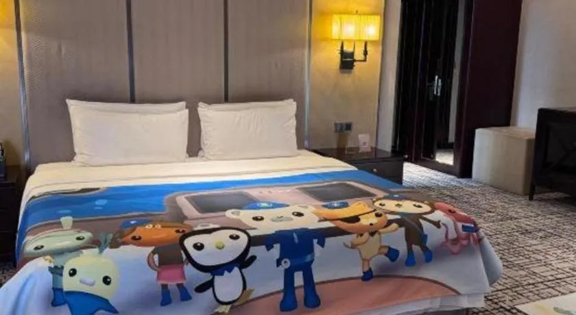 Bed in Green Westdon Hotel