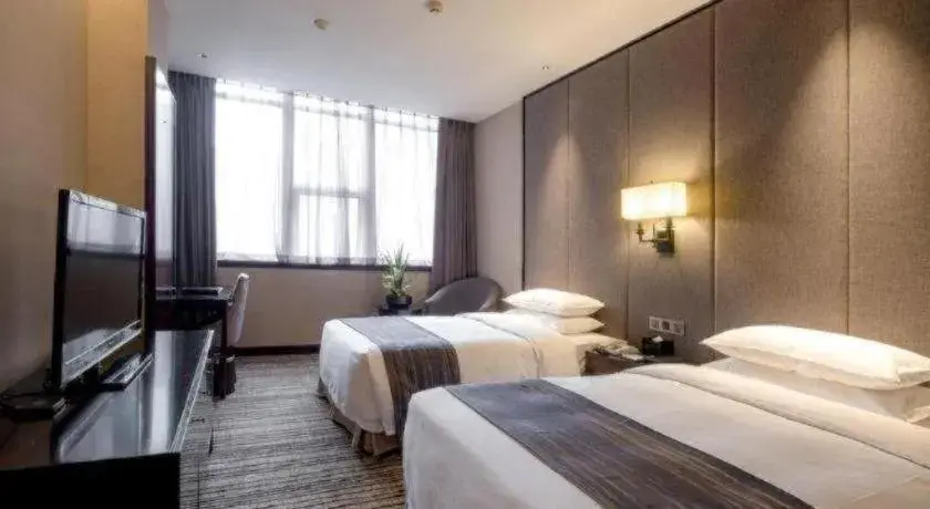 Bed in Green Westdon Hotel Bed in Green Westdon Hotel