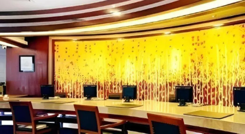 Chongqing River Romance Hotel