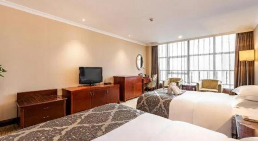 Bed in Chongqing River Romance Hotel