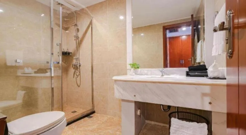 Chongqing River Romance Hotel