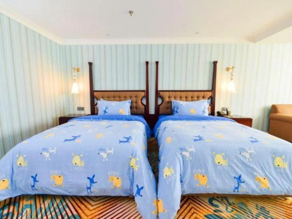 Bed in Chongqing River Romance Hotel