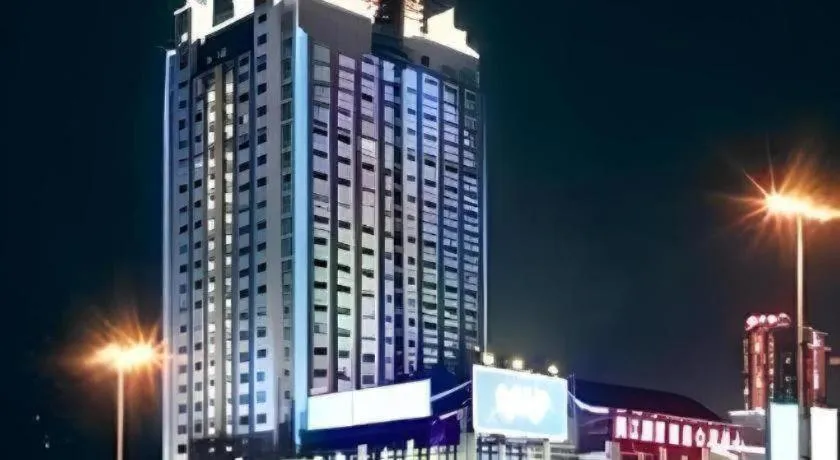 Chongqing River Romance Hotel