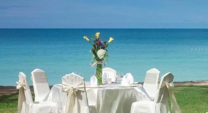 Dusit Thani Laguna Pool Villa