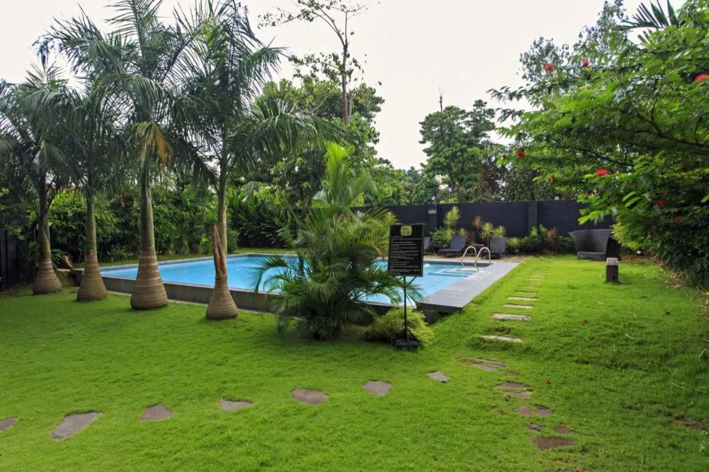 The Henry Hotel Cebu - Multi-use Hotel