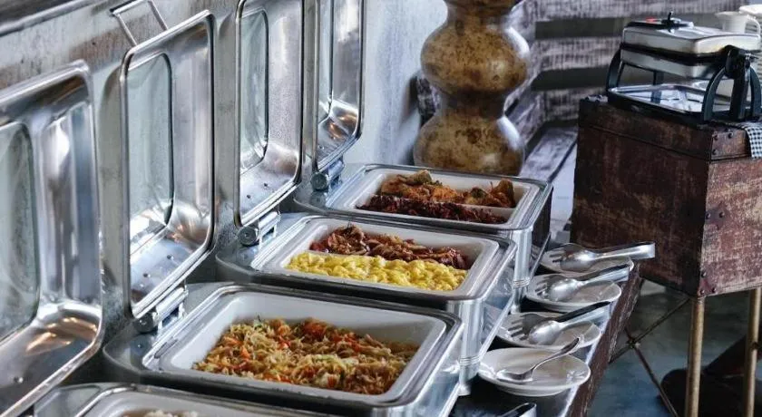 The Henry Hotel Cebu - Multi-use Hotel