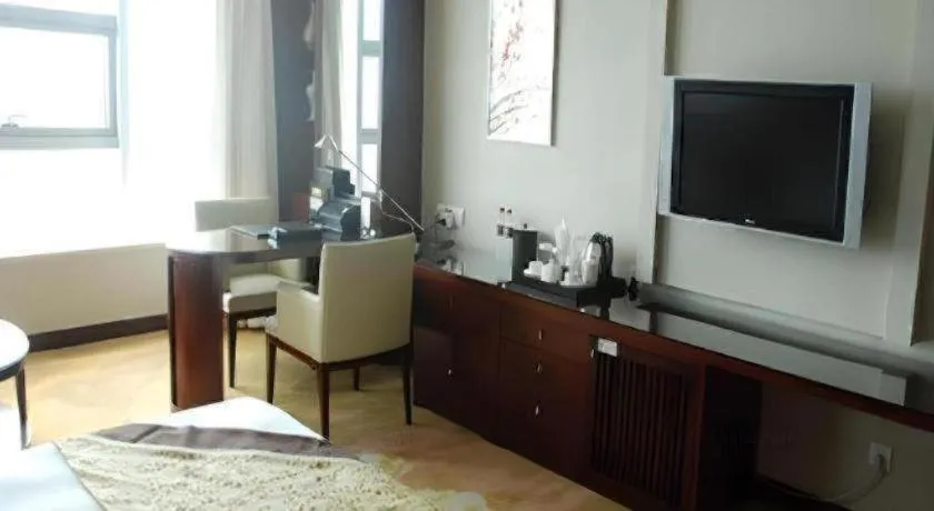 Fuyang International Trade Centre Hotel