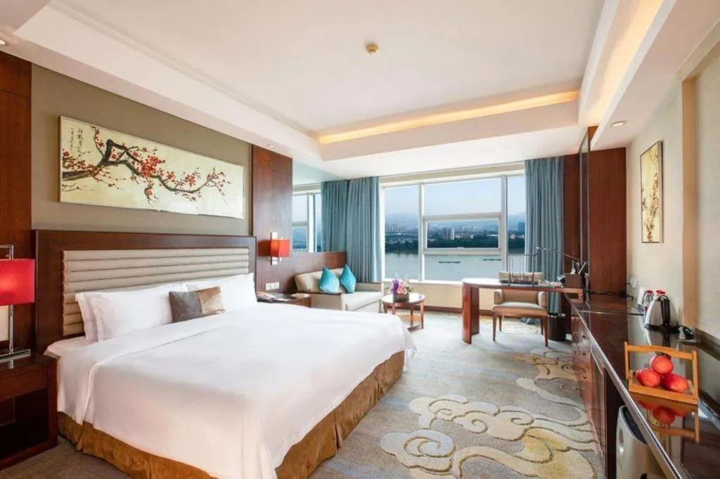 Bed in Fuyang International Trade Centre Hotel