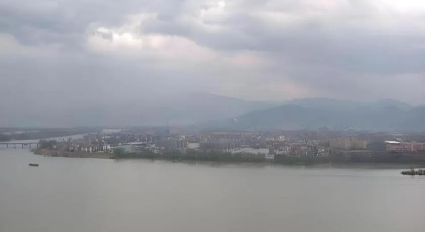 Fuyang International Trade Centre Hotel