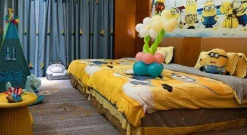 Bed in Fuyang International Trade Centre Hotel